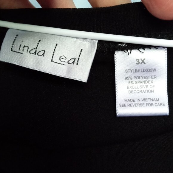 🌠 #83) Linda Leal Black Dolman Sleeves Top with Embellishment Down Sleevs - Picture 3 of 6